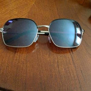 Tahari Sunglasses
